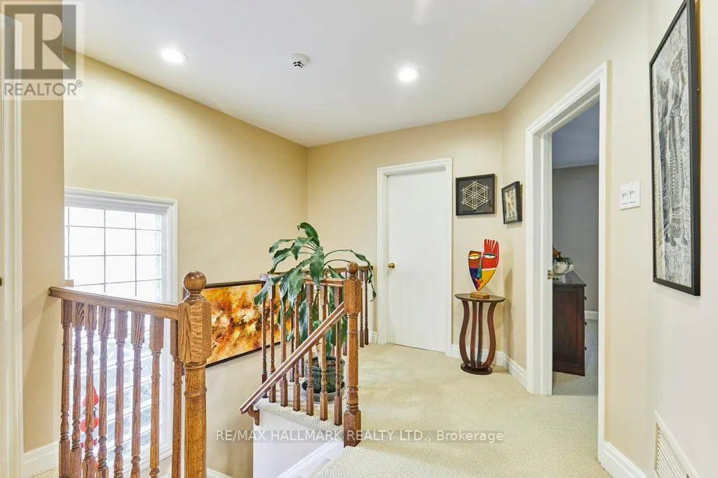 106 KIMBARK BOULEVARD