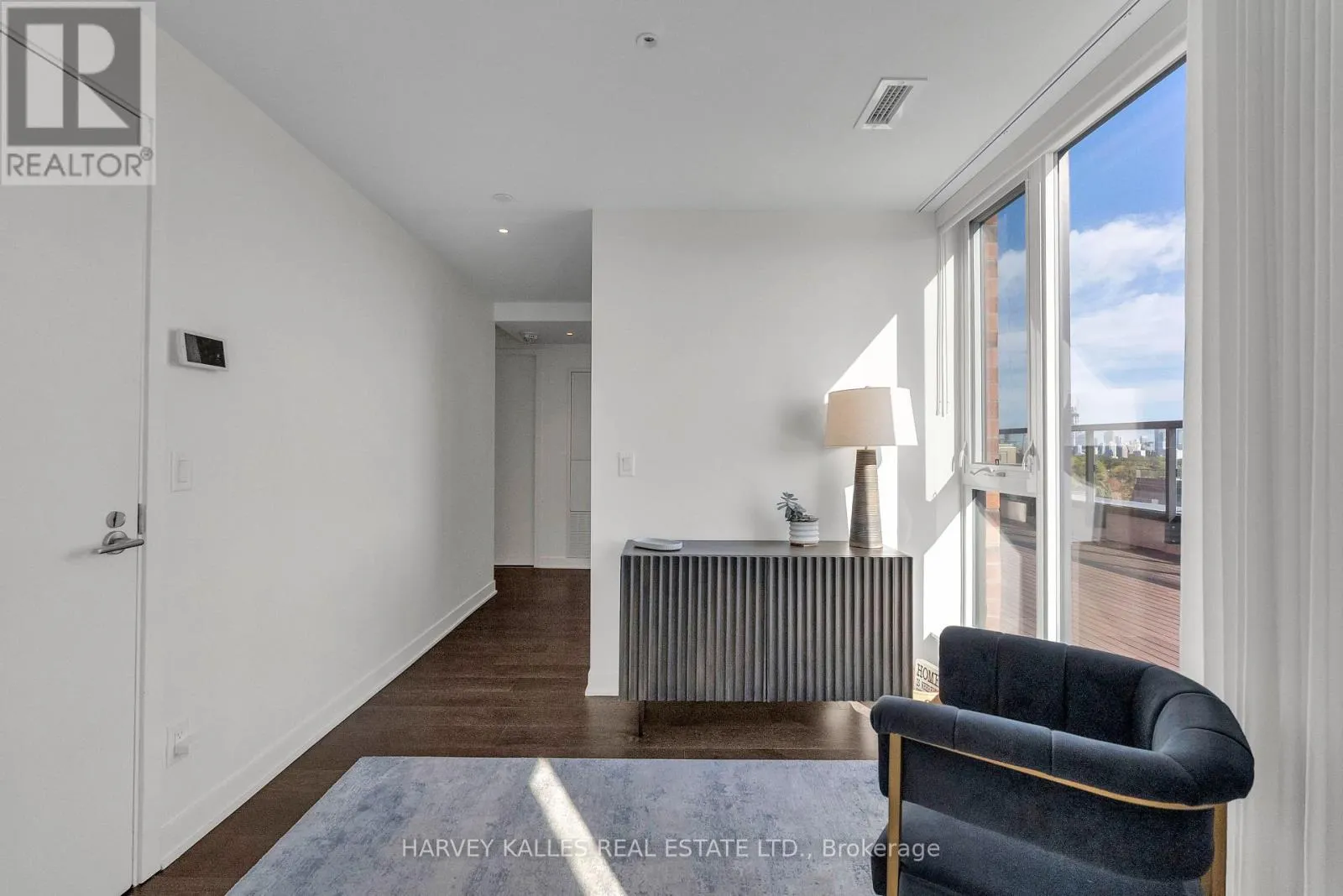 1105 - 185 ALBERTA AVENUE