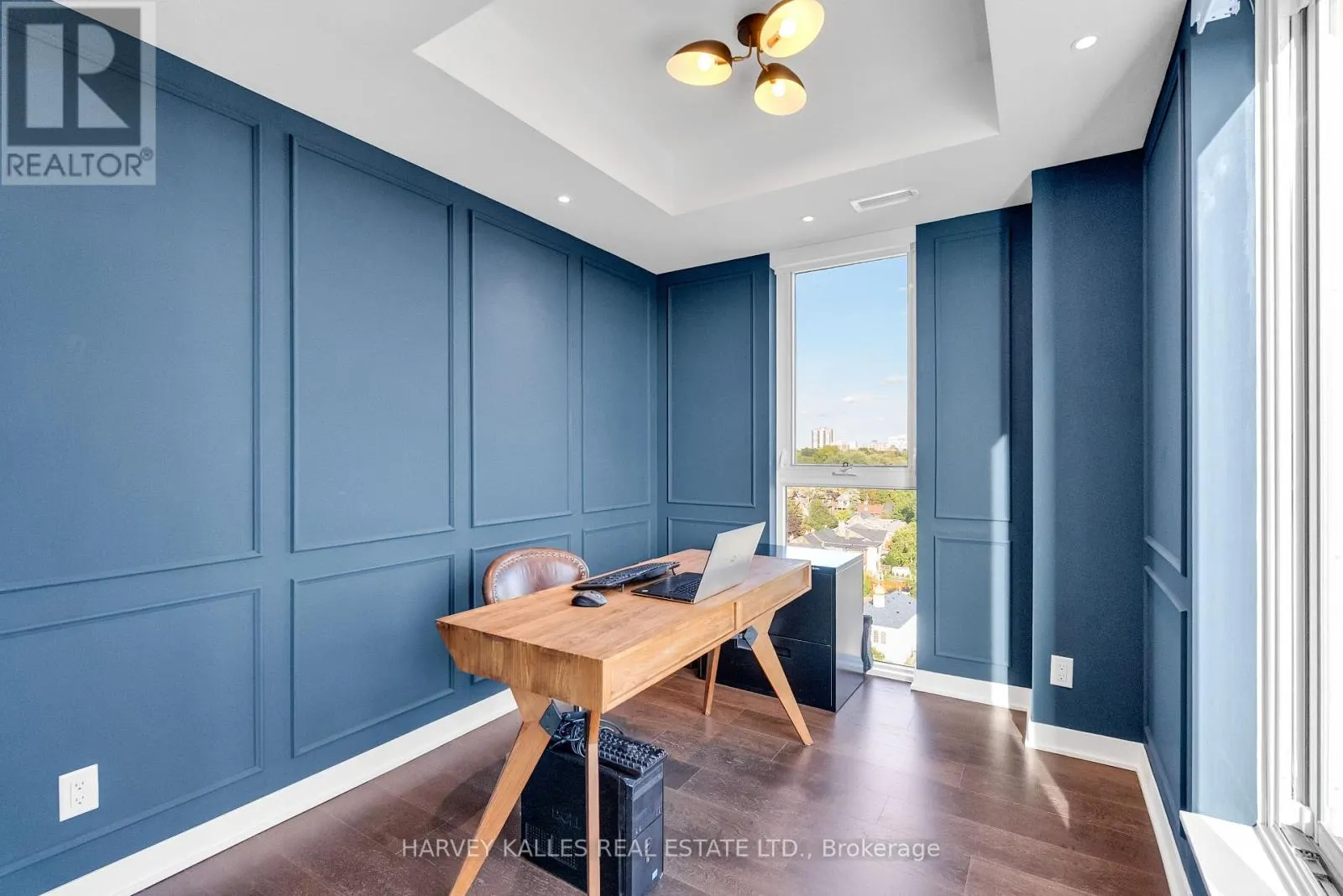 1105 - 185 ALBERTA AVENUE