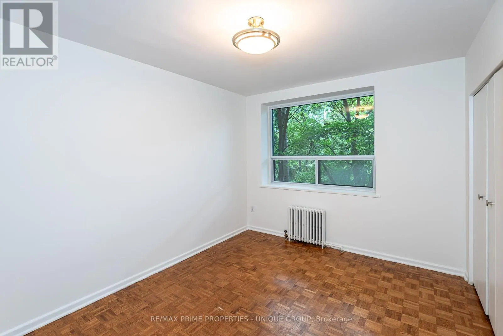 303 - 78 WARREN ROAD