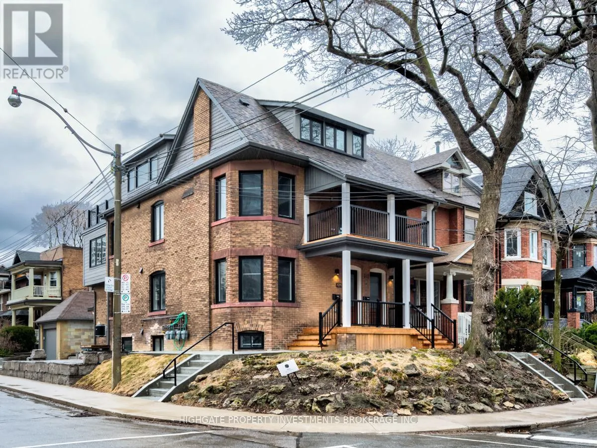 BASE - 129 HILTON AVENUE