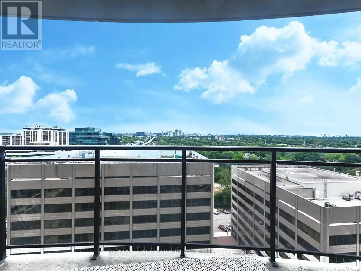 1701 - 33 SHEPPARD AVENUE E