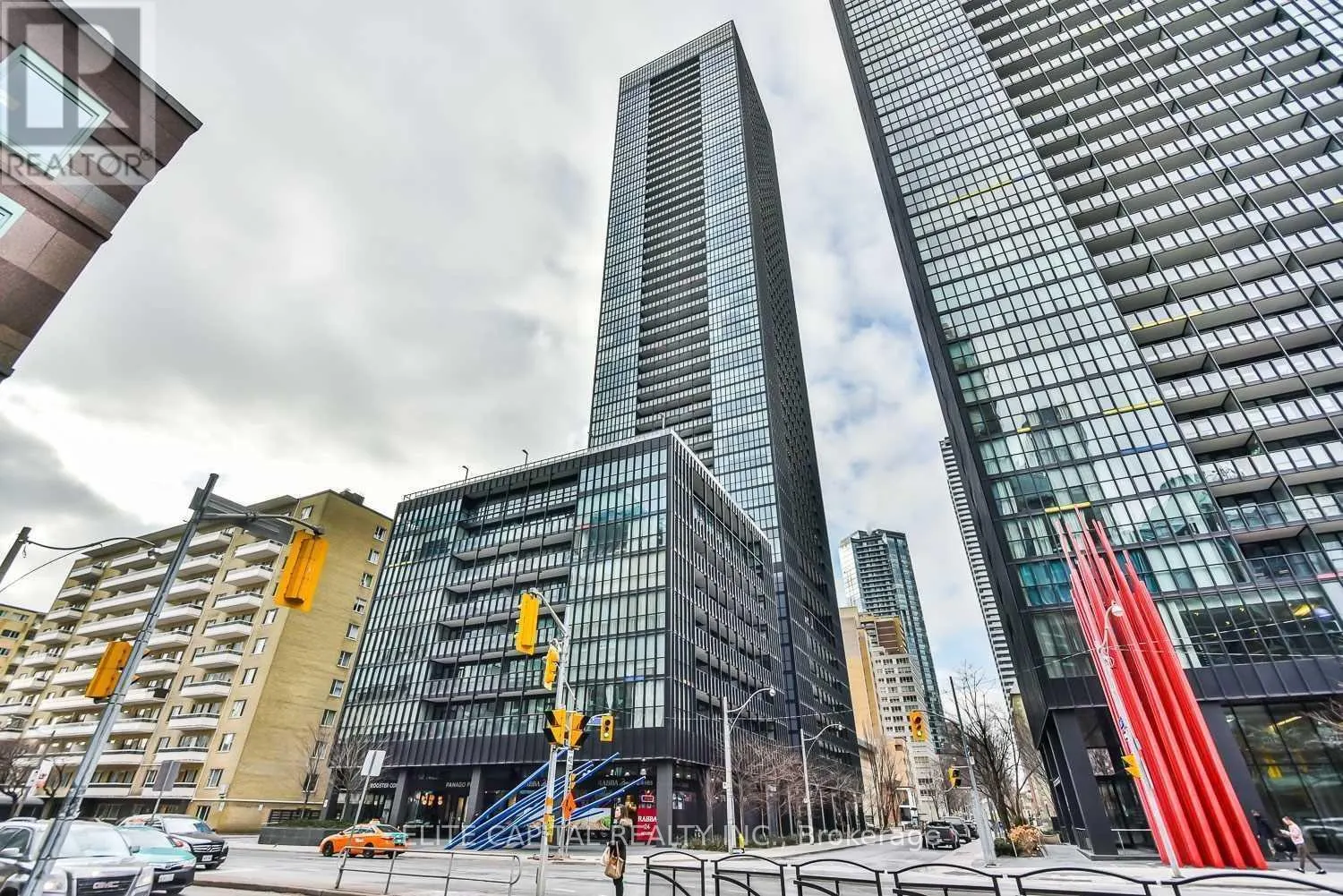 1803 - 101 CHARLES STREET E