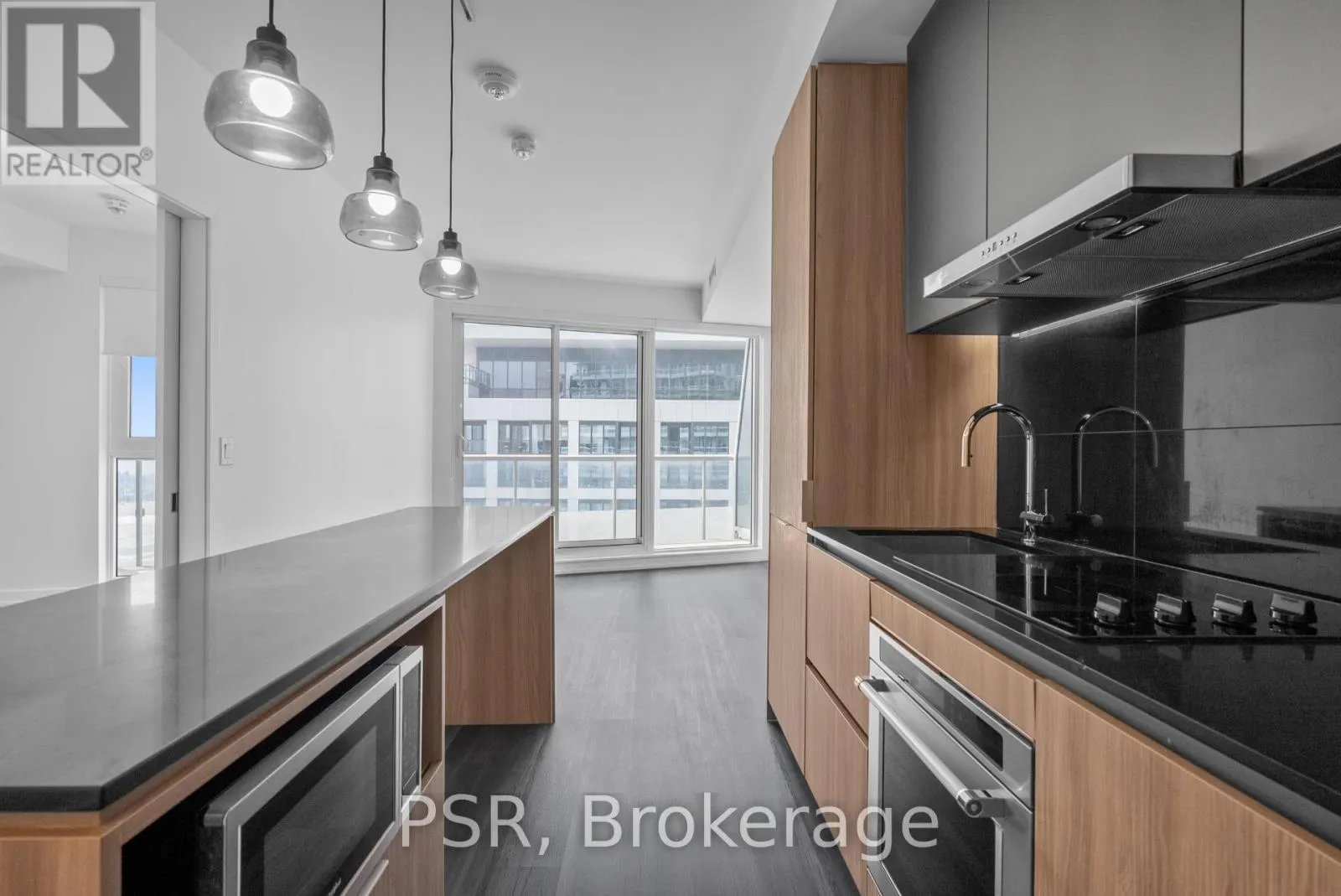 1805 - 25 ORDNANCE STREET