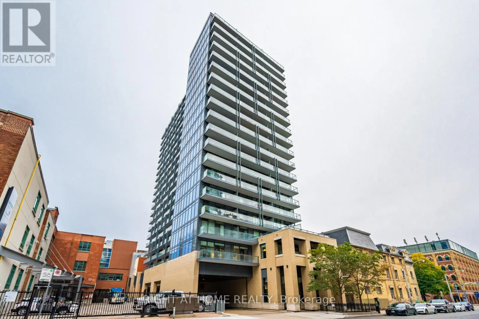1415 - 105 GEORGE STREET
