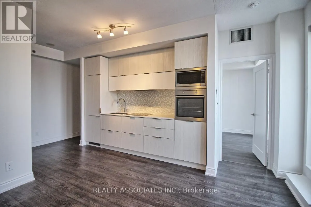 3104 - 318 RICHMOND STREET W