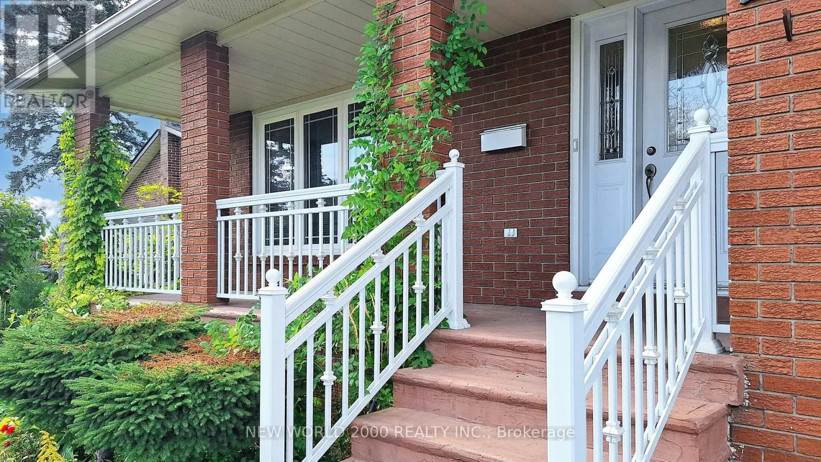 17 SQUIREWOOD ROAD