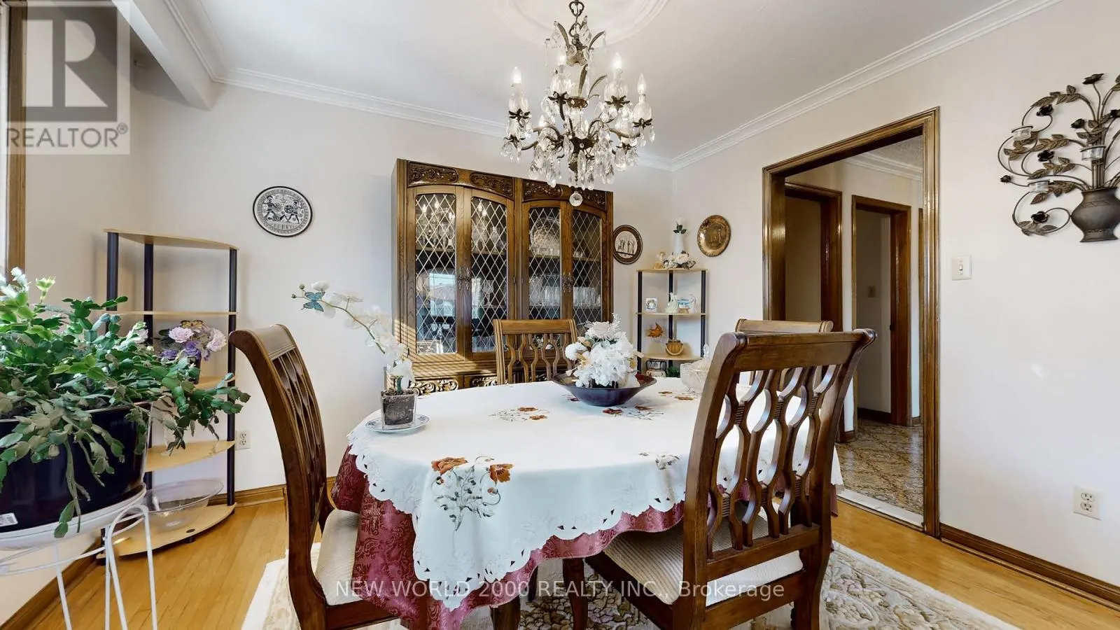 17 SQUIREWOOD ROAD