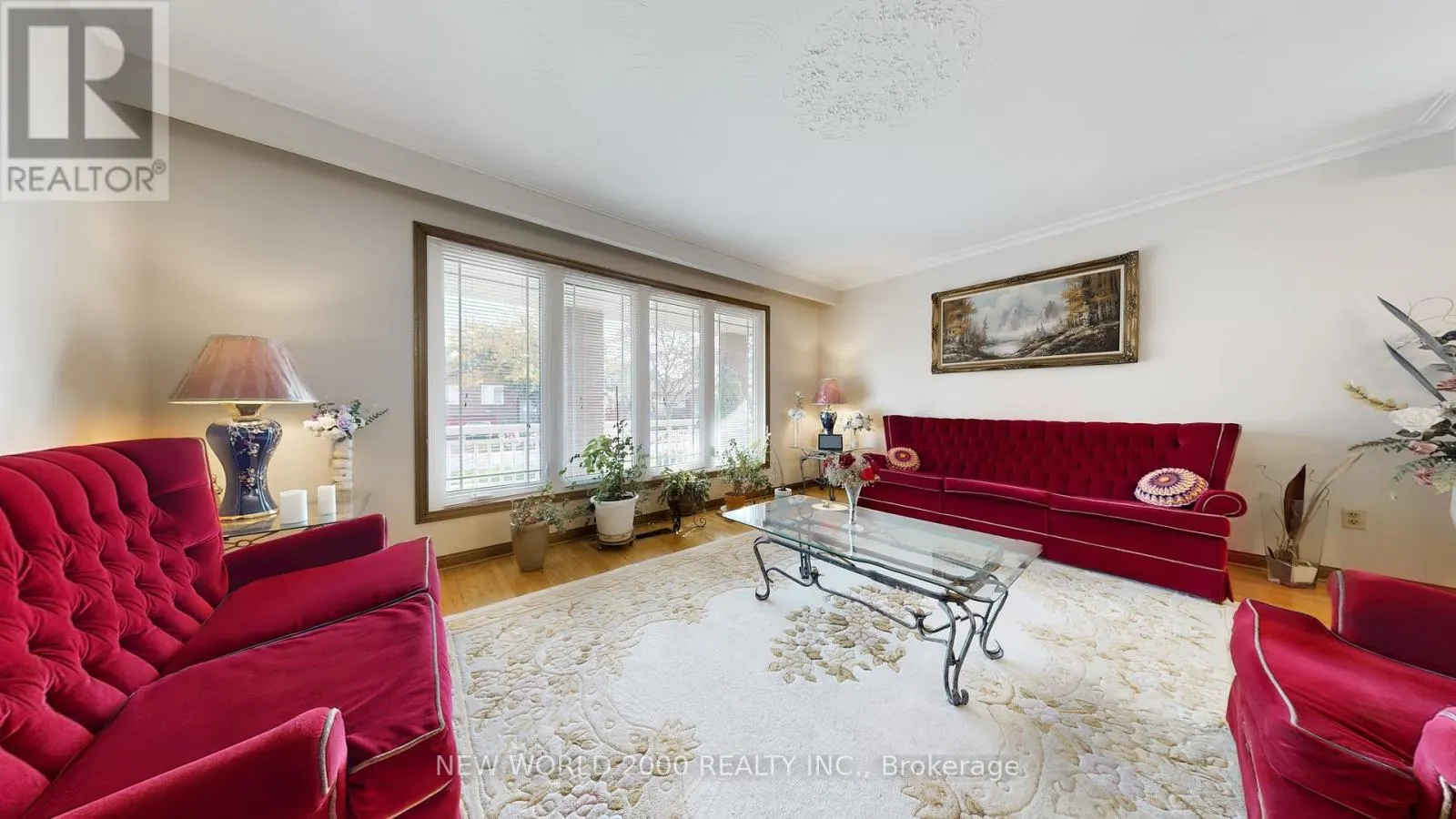 17 SQUIREWOOD ROAD
