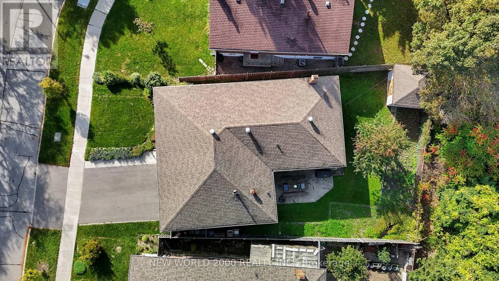 17 SQUIREWOOD ROAD
