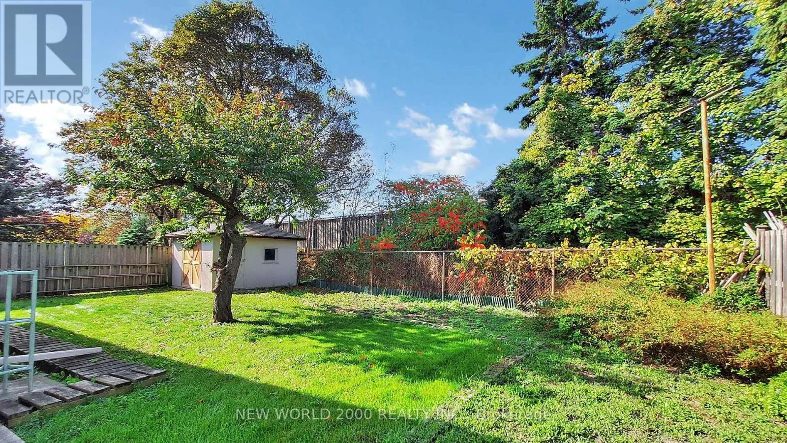 17 SQUIREWOOD ROAD