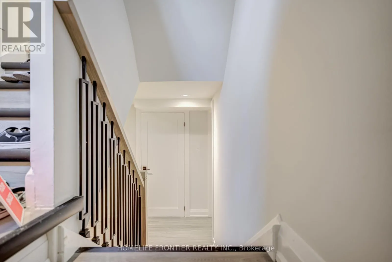 LOWER - 315 JOHNSTON AVENUE