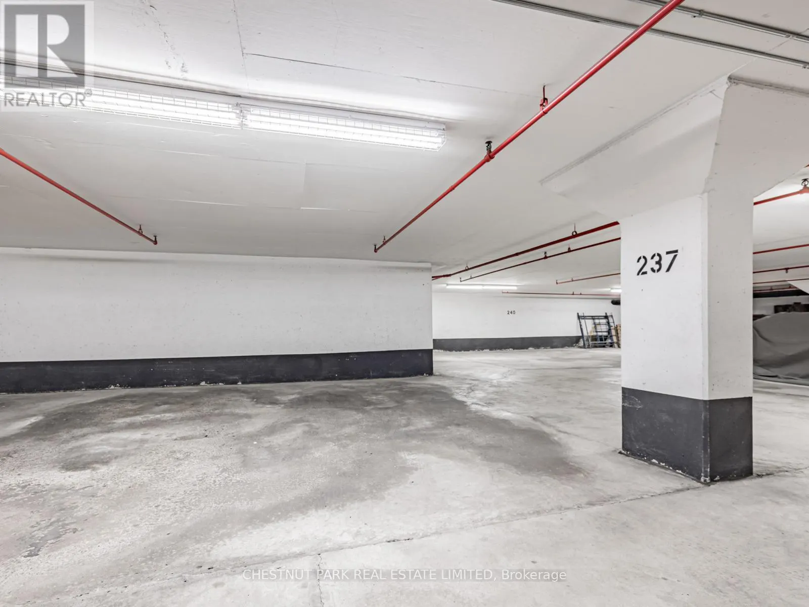 507 - 40 SYLVAN VALLEYWAY
