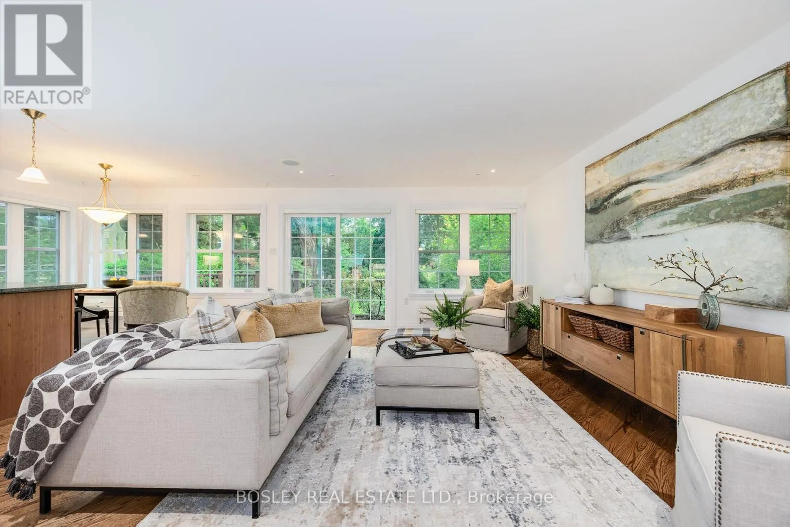 112 BRENTCLIFFE ROAD