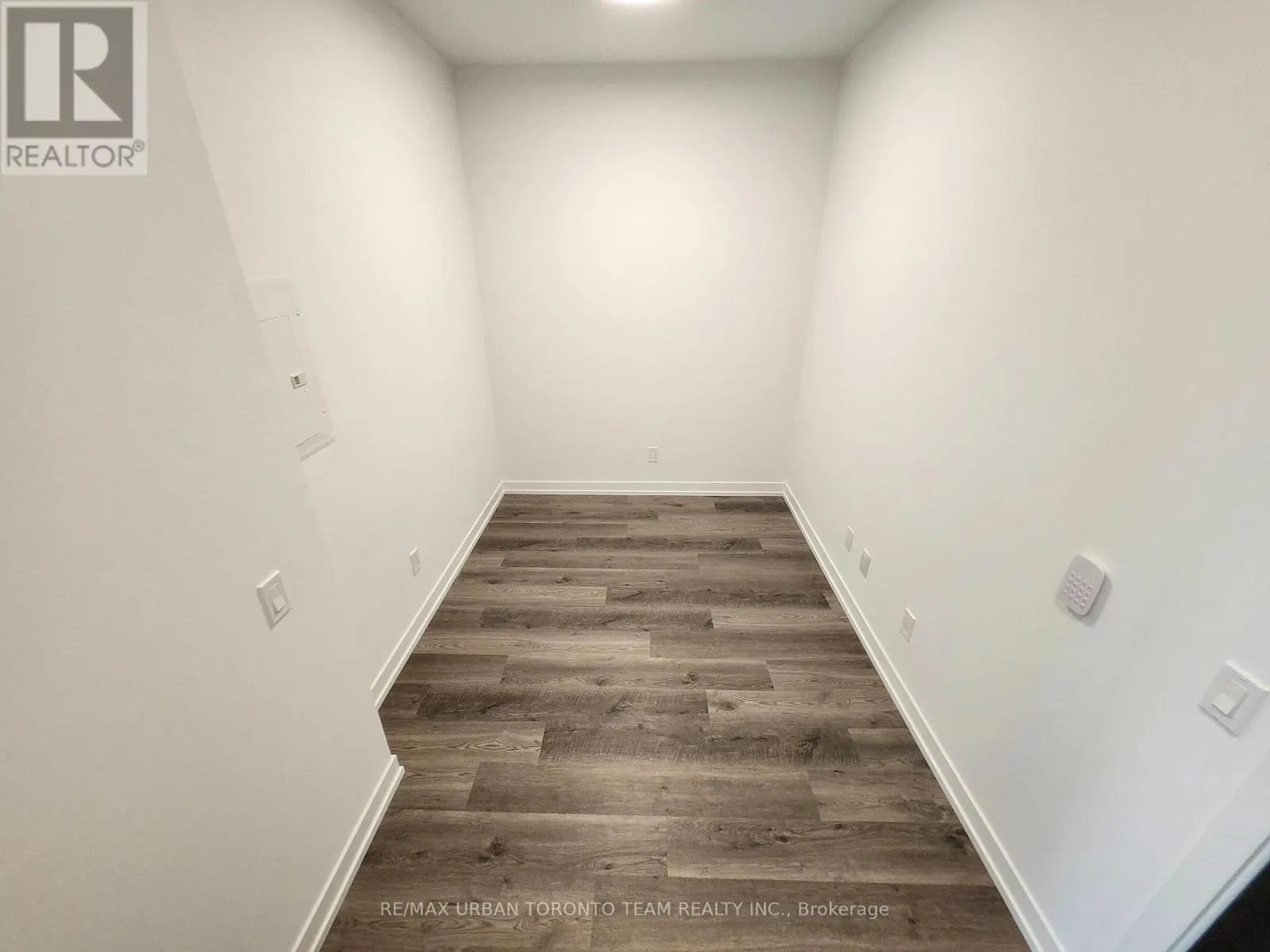 2801 - 771 YONGE STREET
