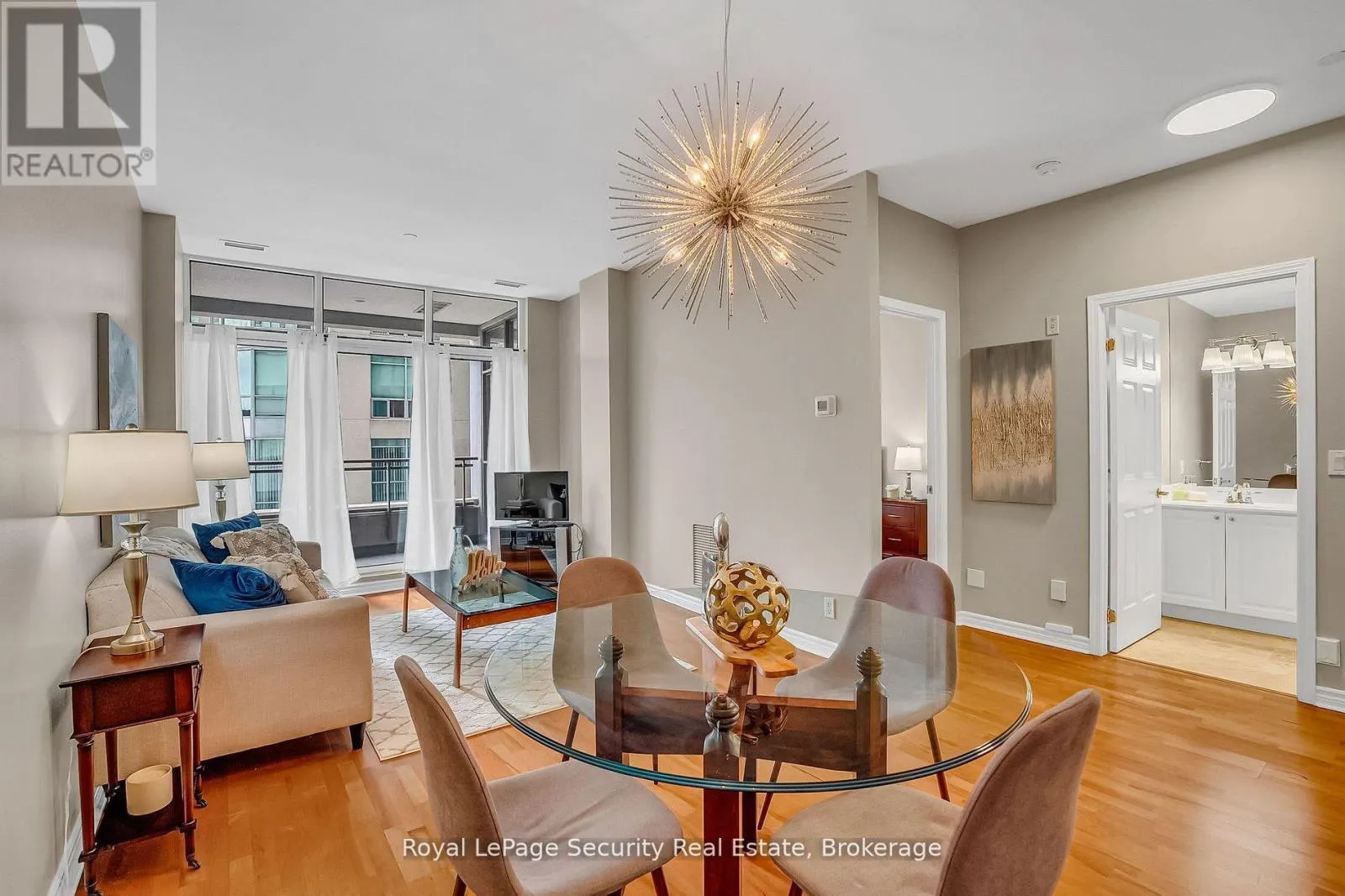 403 - 980 YONGE STREET