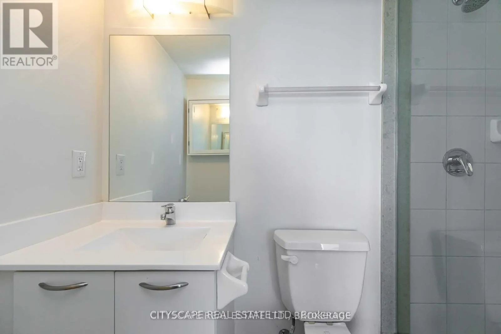 2115 - 38 JOE SHUSTER WAY