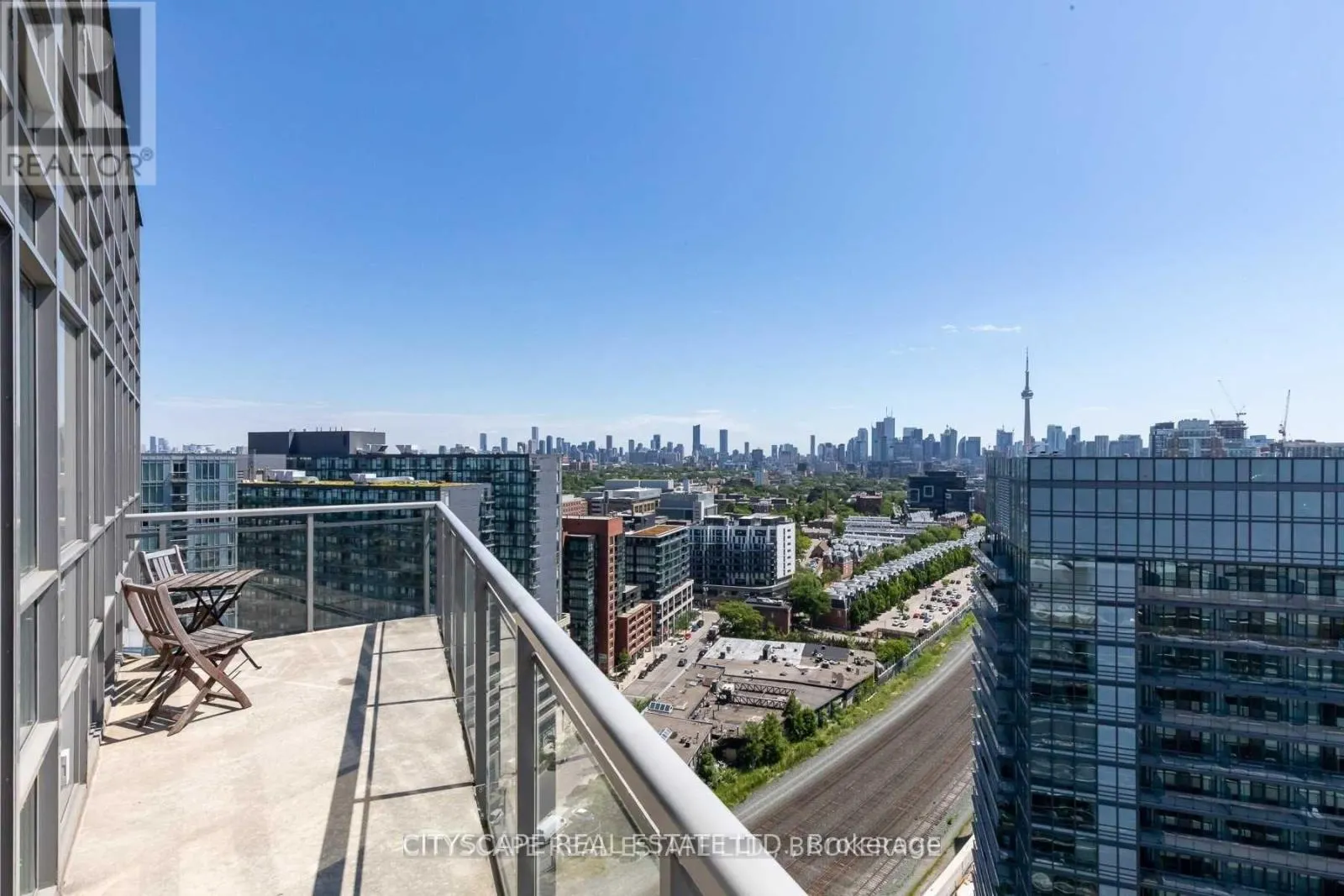 2115 - 38 JOE SHUSTER WAY