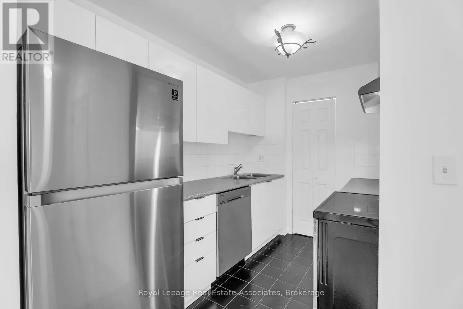 501 - 555 WILSON HTS BOULEVARD