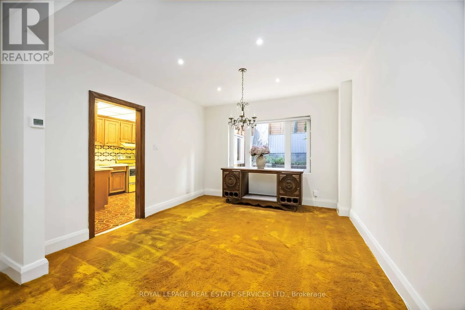 43 MOUNT ROYAL AVENUE