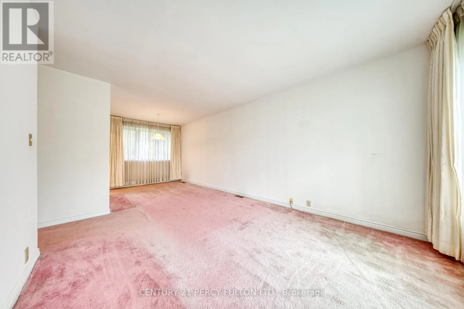 73 BERKINSHAW CRESCENT