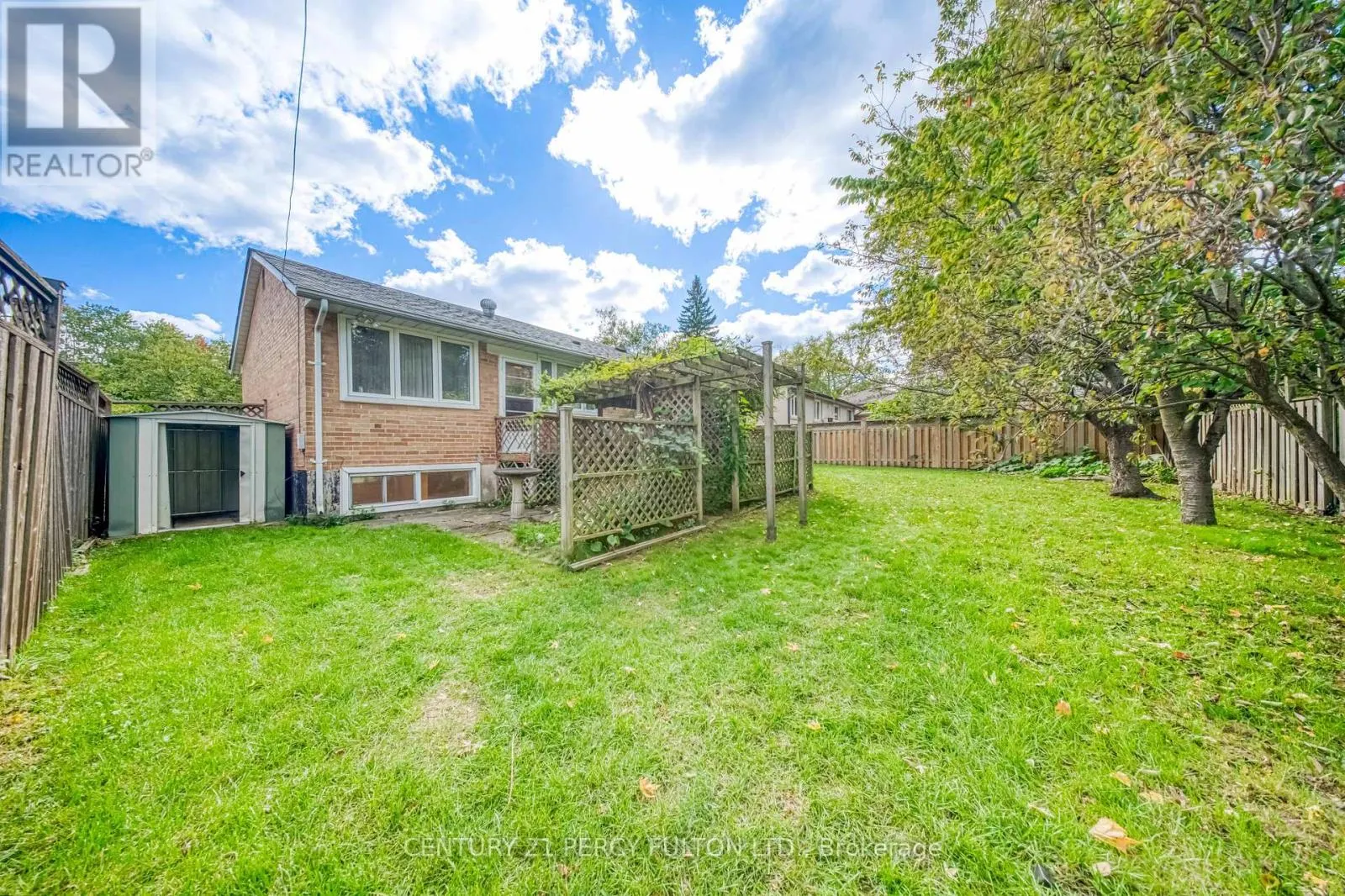73 BERKINSHAW CRESCENT