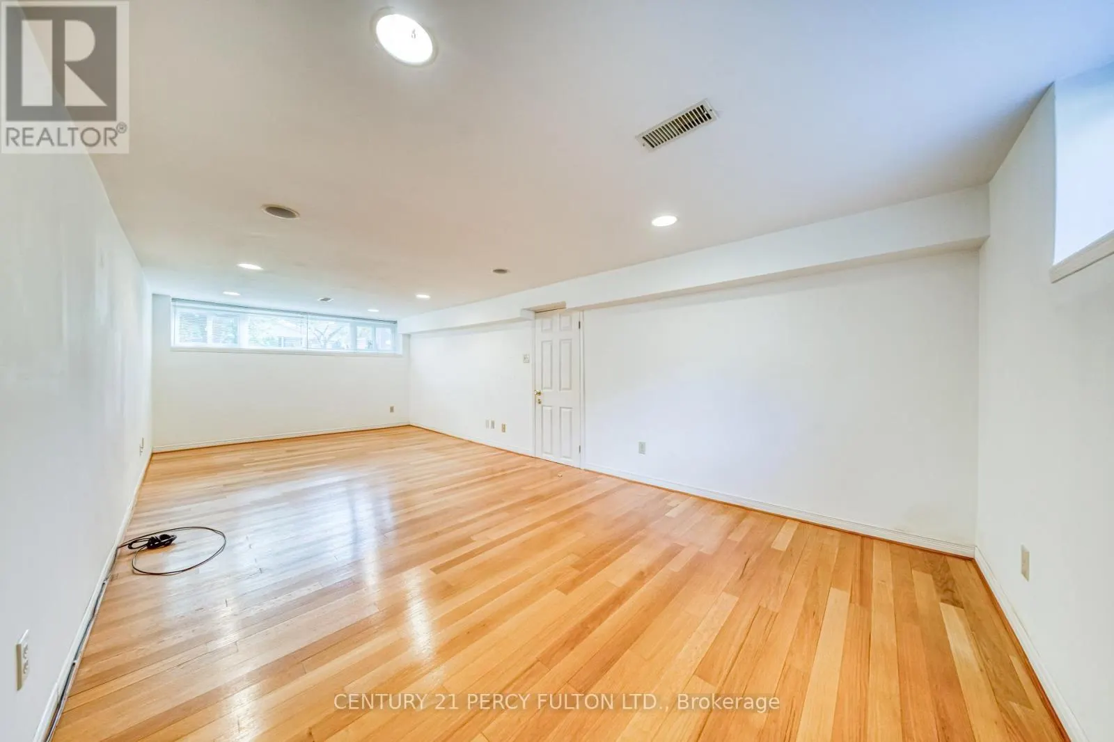 73 BERKINSHAW CRESCENT