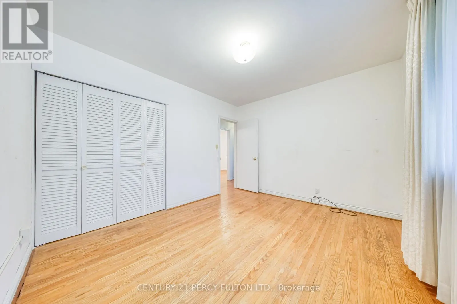 73 BERKINSHAW CRESCENT