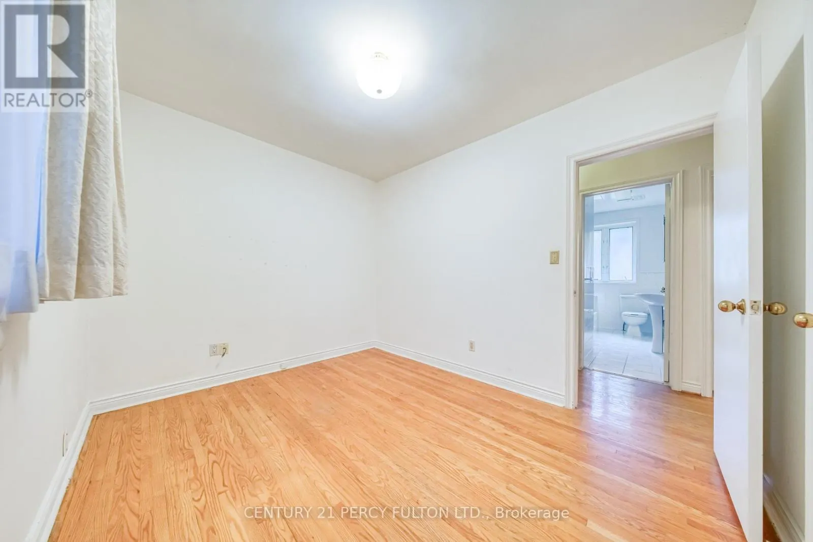 73 BERKINSHAW CRESCENT