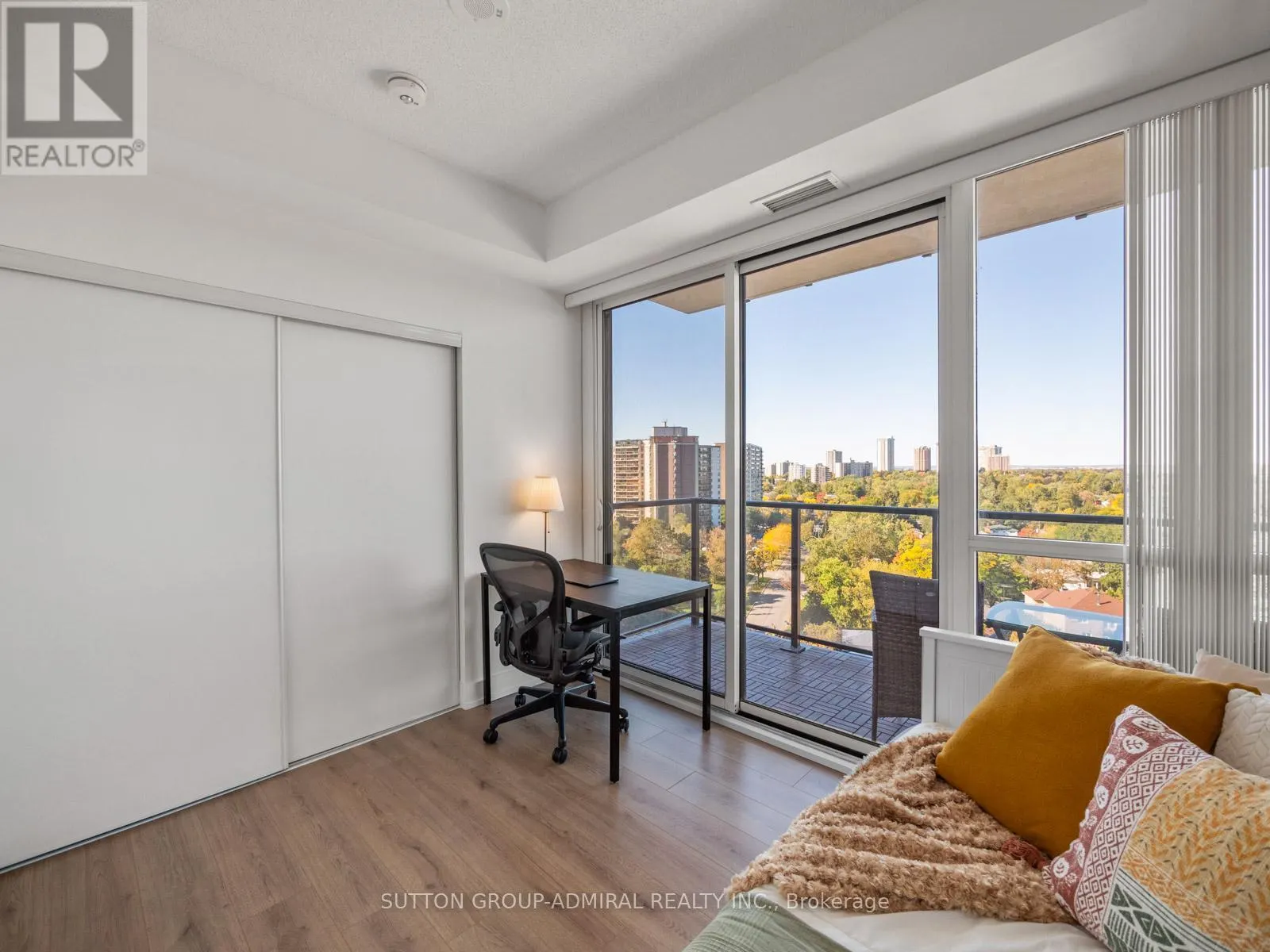 1005 - 128 FAIRVIEW MALL DRIVE