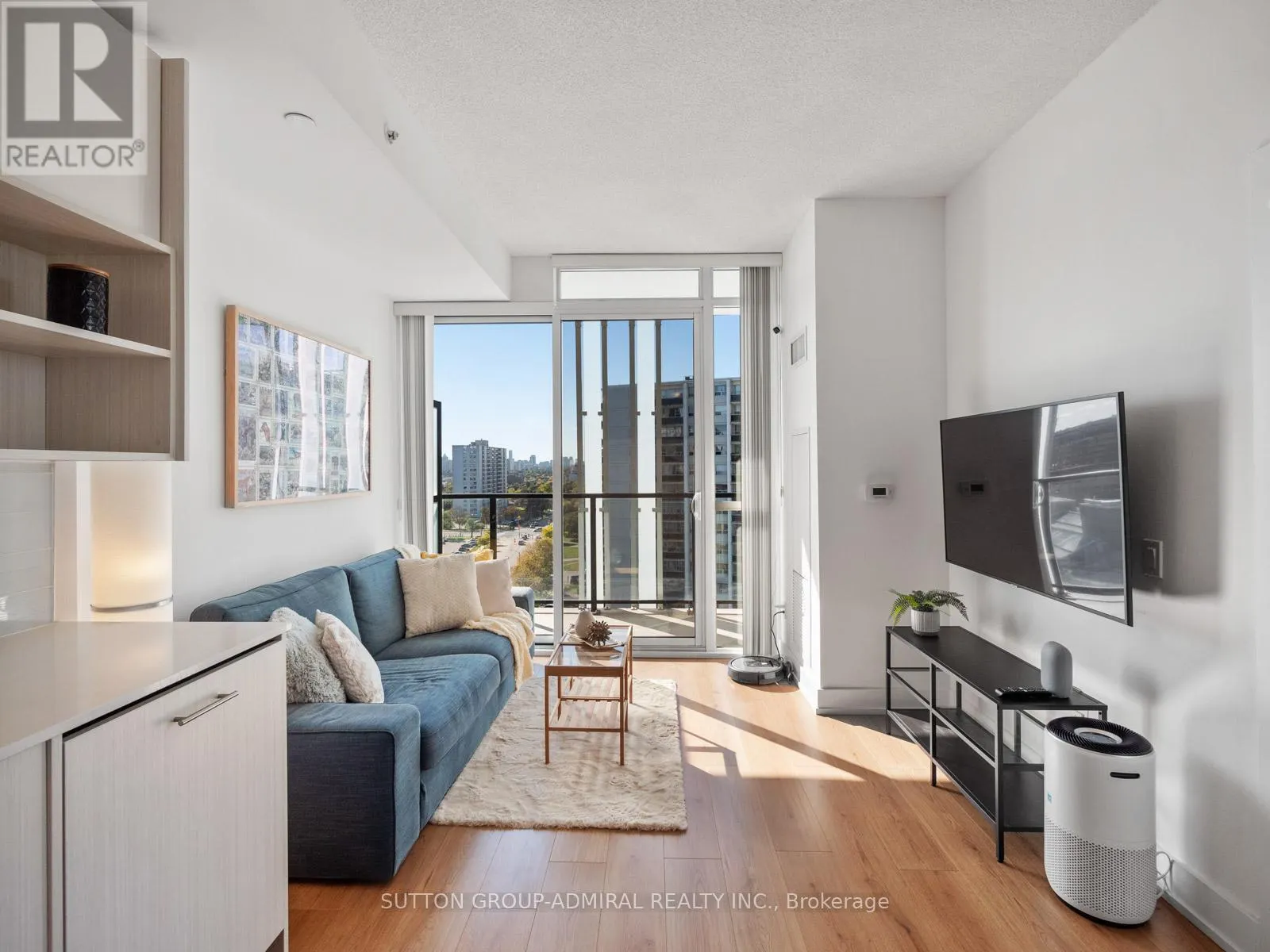 1005 - 128 FAIRVIEW MALL DRIVE