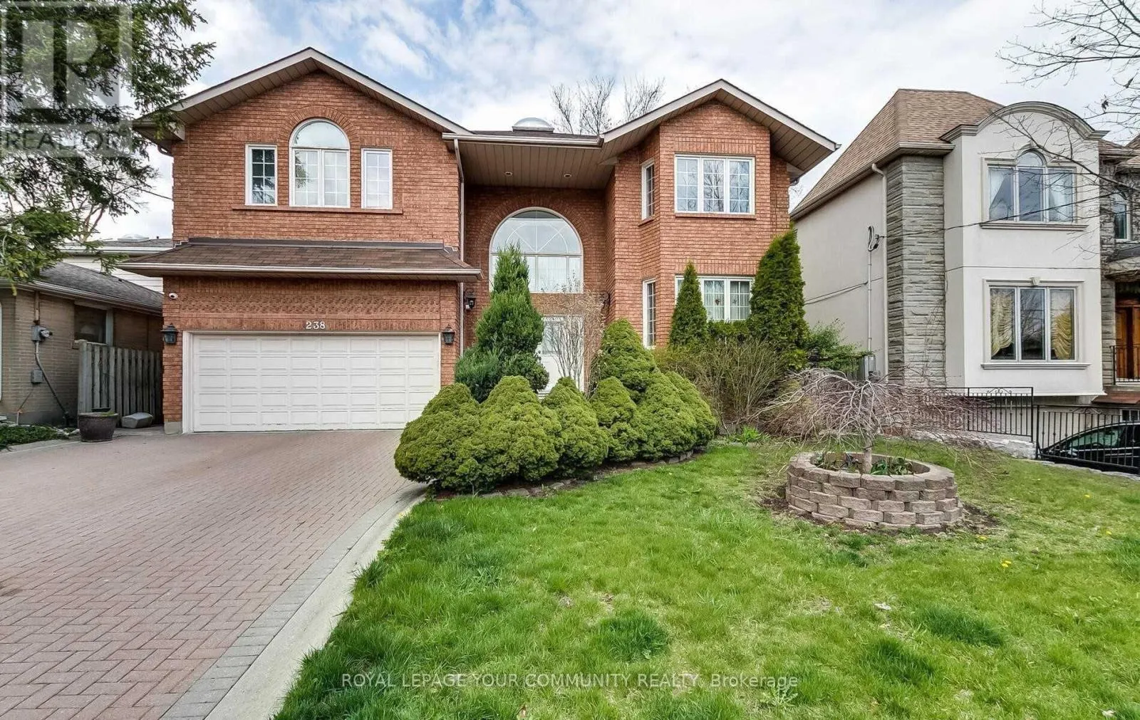 238 HORSHAM (MAIN FLOOR AND 2ND FLOOR) AVENUE