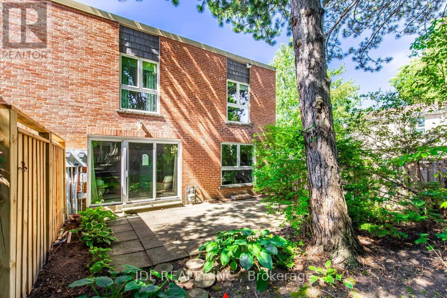 217 - 29 SCENIC MILL WAY