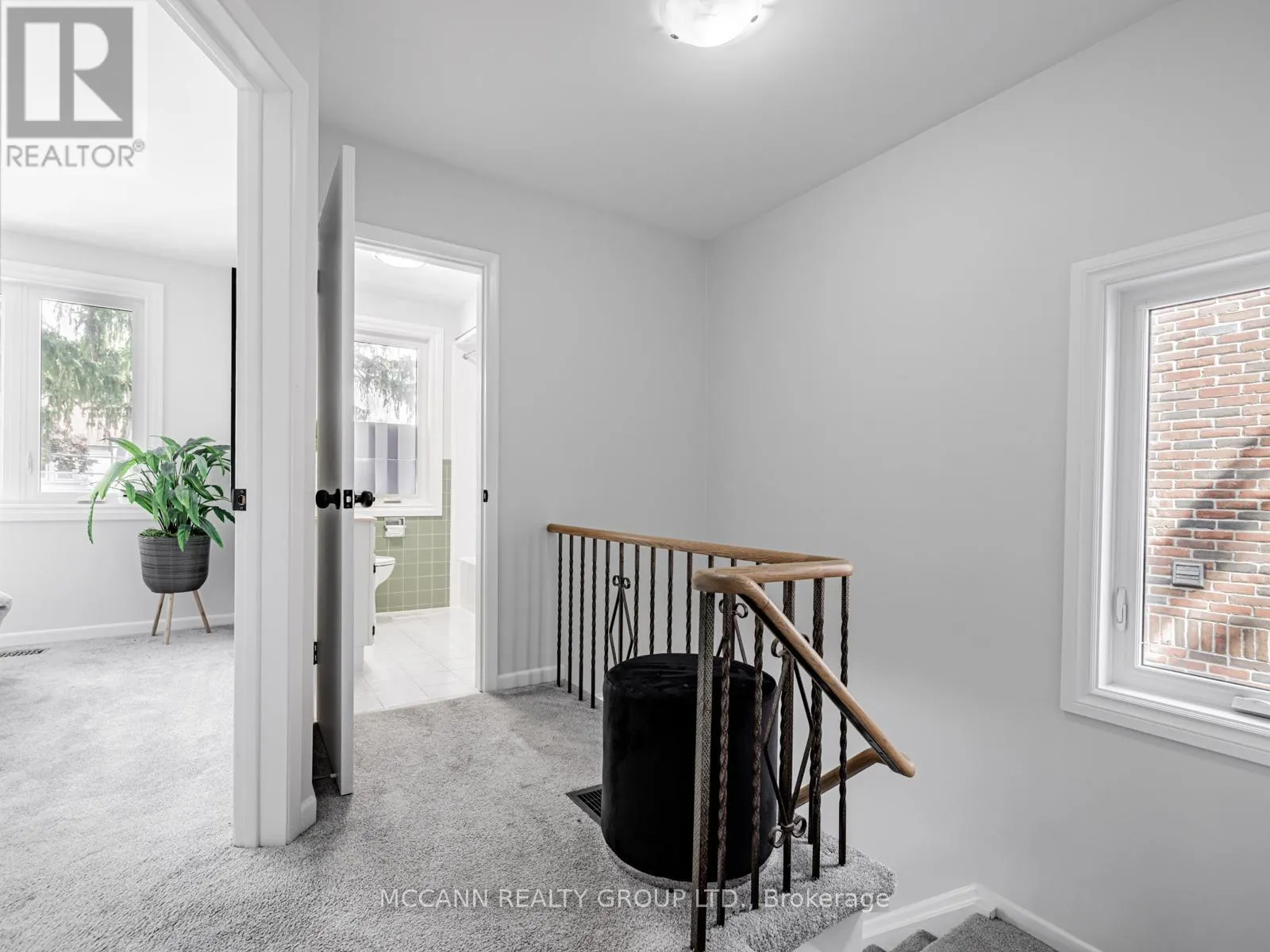 157 1/2 ROSLIN AVENUE