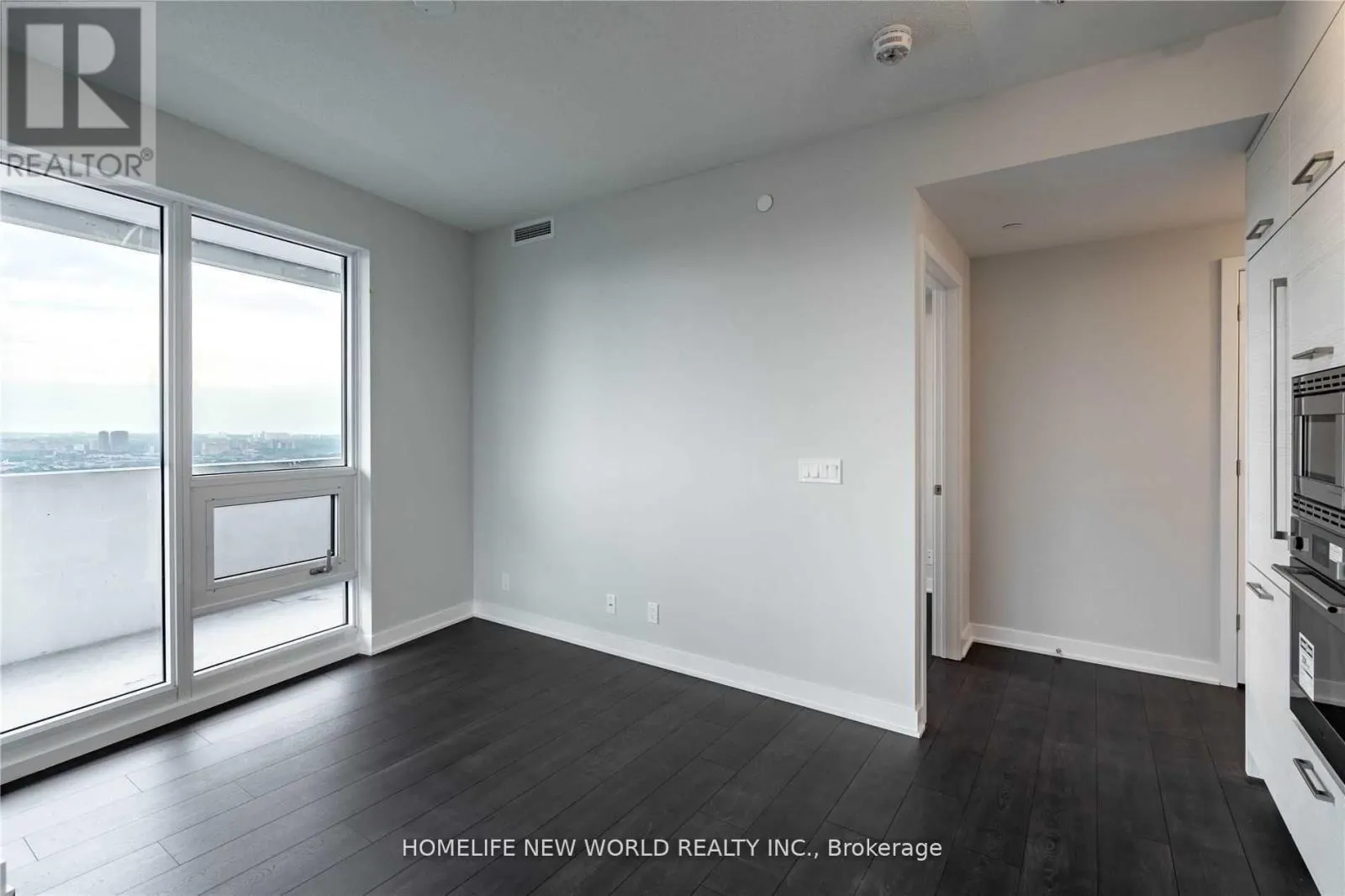 3802 - 2221 YONGE STREET