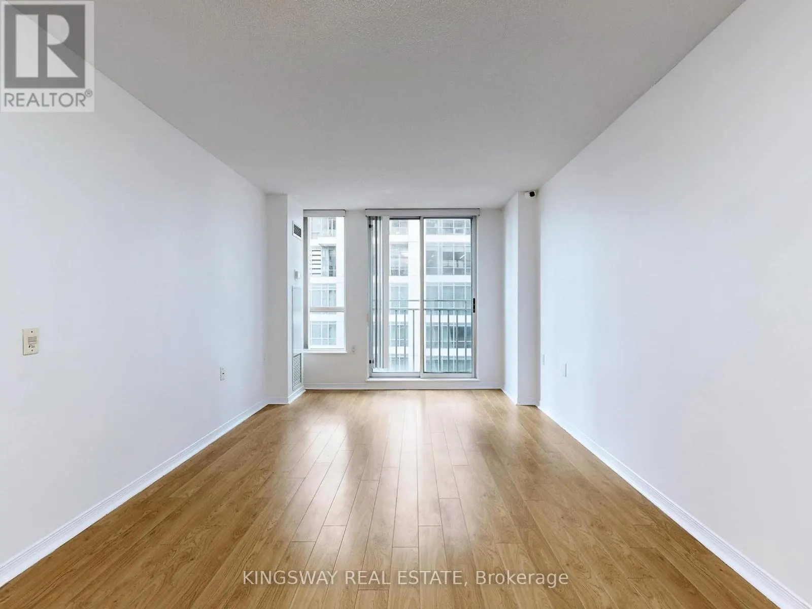 1607 - 388 BLOOR STREET E