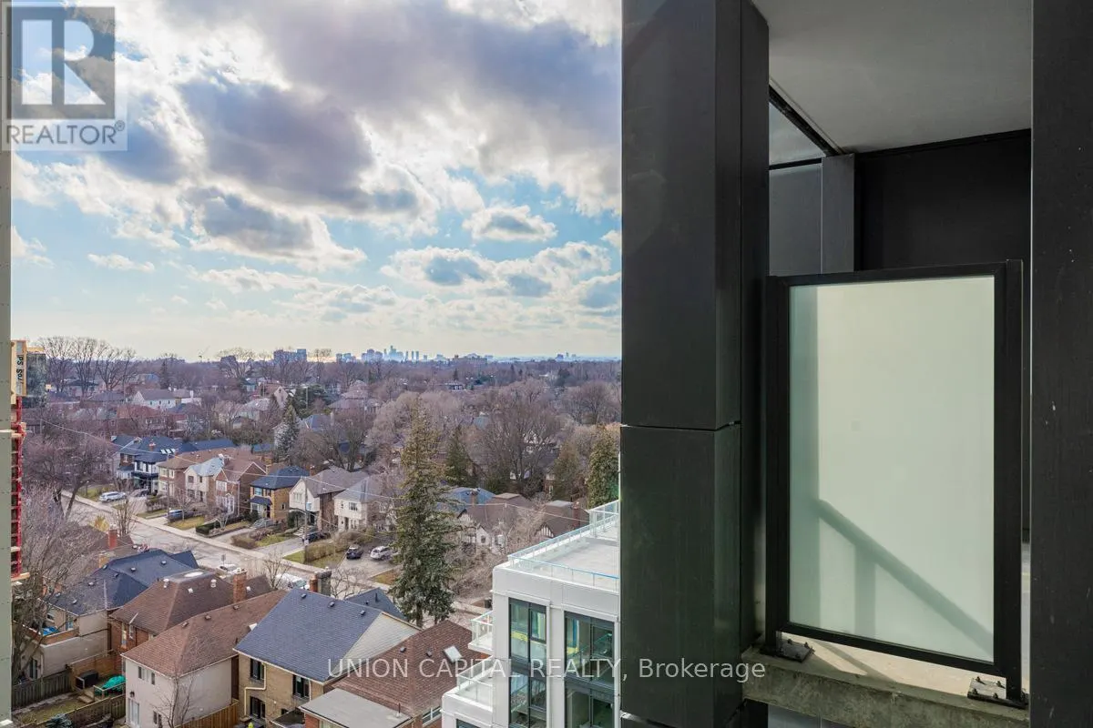 901 - 2020 BATHURST STREET