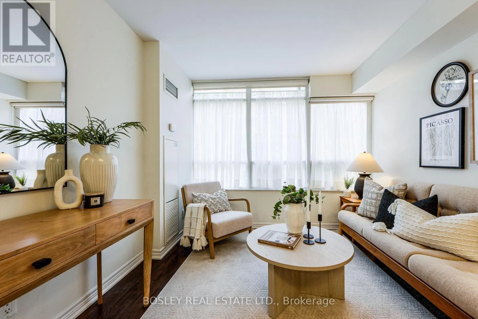 306 - 60 ST. CLAIR AVENUE W