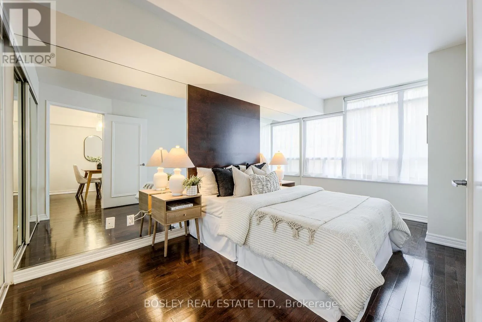 306 - 60 ST. CLAIR AVENUE W