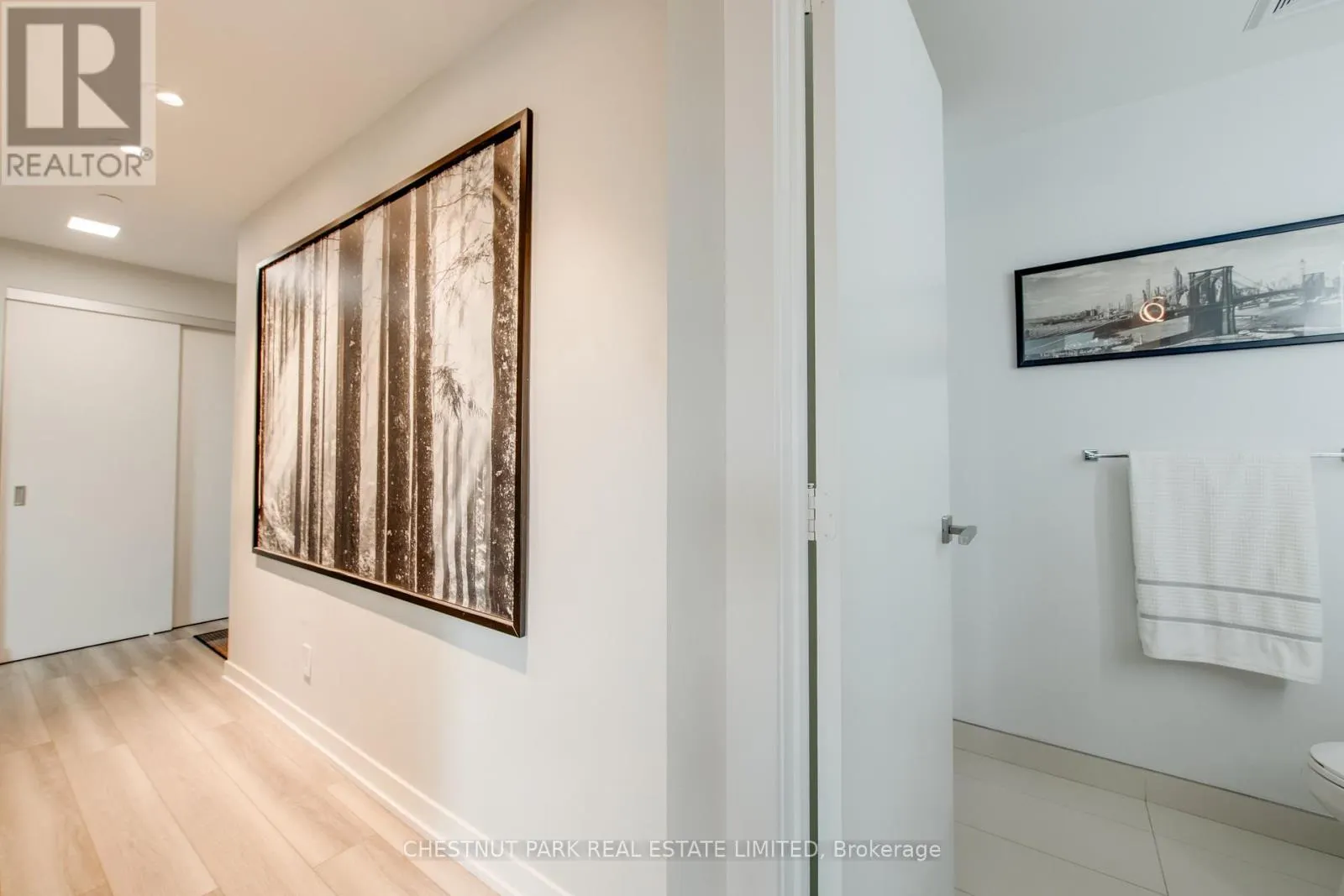 614 - 223 ST. CLAIR AVENUE W