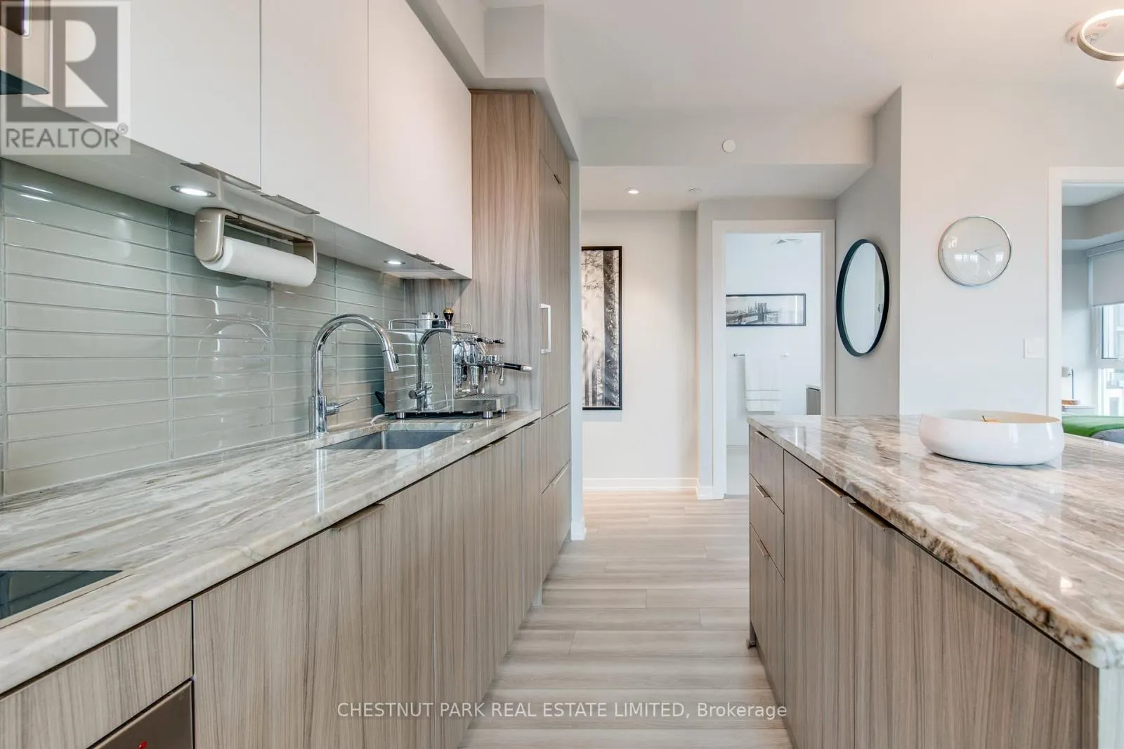 614 - 223 ST. CLAIR AVENUE W