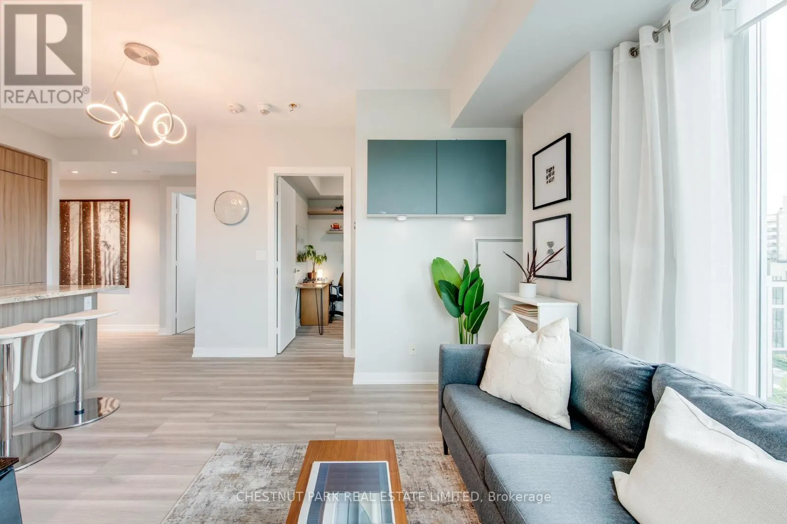 614 - 223 ST. CLAIR AVENUE W