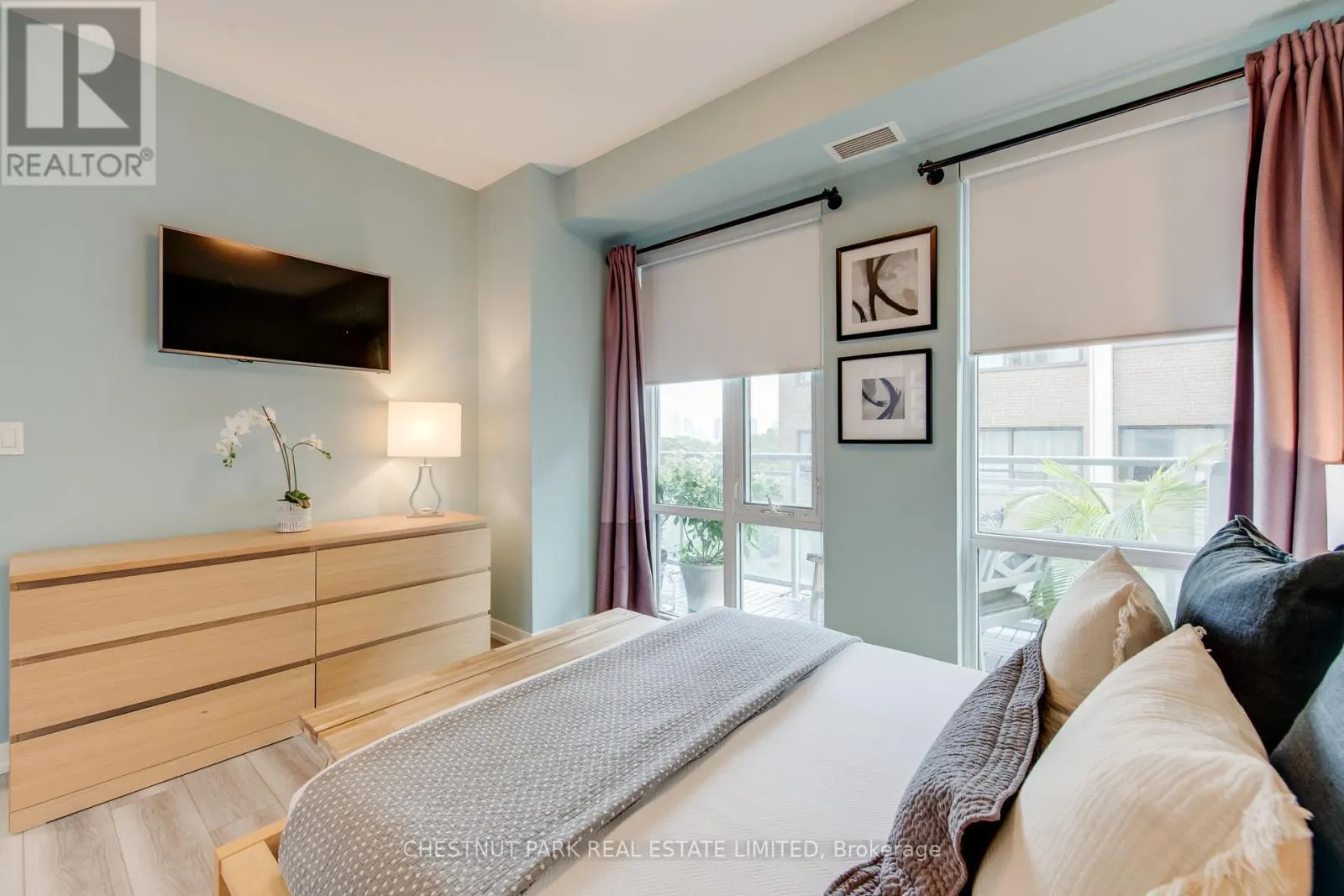 614 - 223 ST. CLAIR AVENUE W