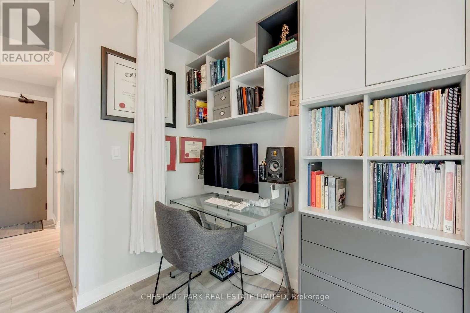 614 - 223 ST. CLAIR AVENUE W