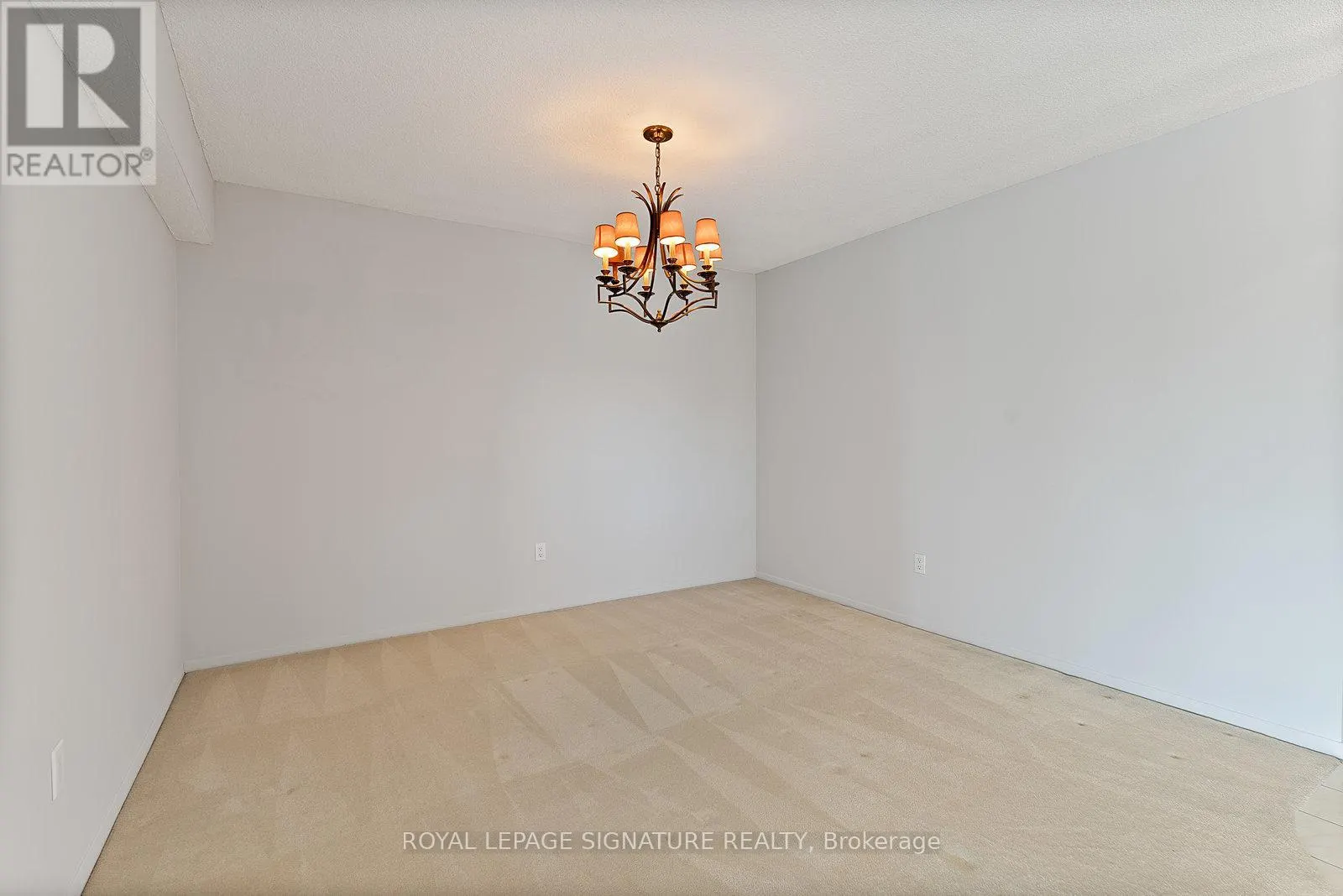 404 - 1555 FINCH AVENUE E