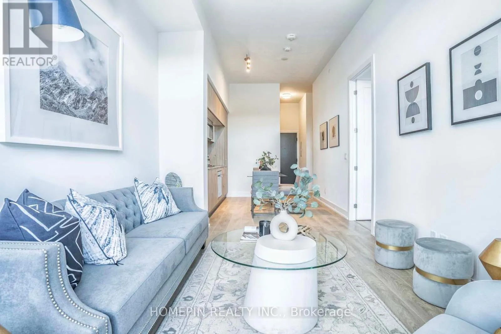 611 - 25 ADRA GRADO WAY