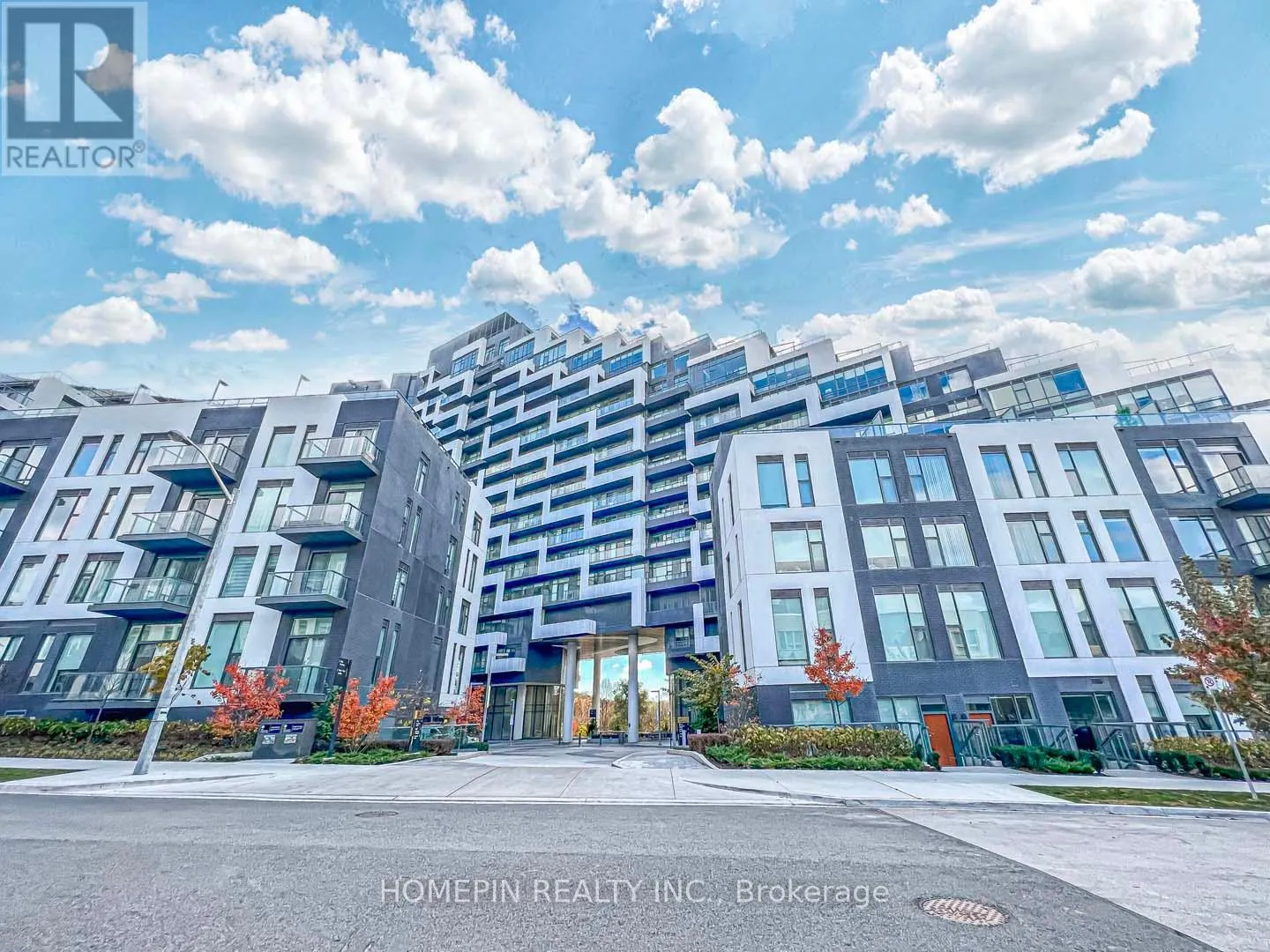 611 - 25 ADRA GRADO WAY