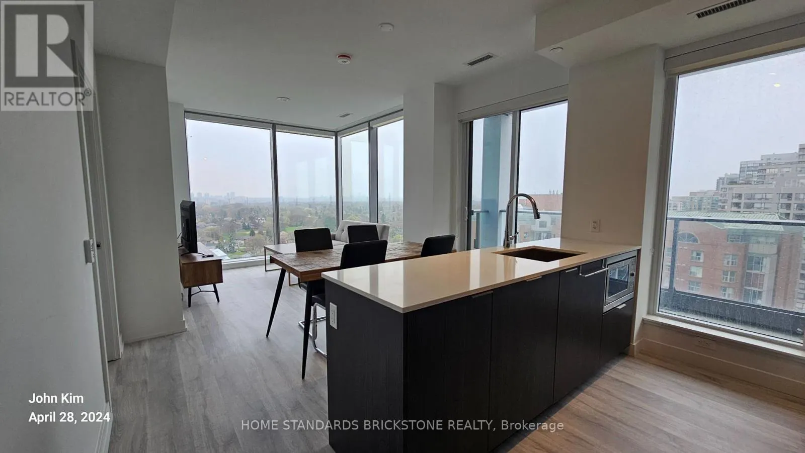 1304S - 8 OLYMPIC GARDEN DRIVE