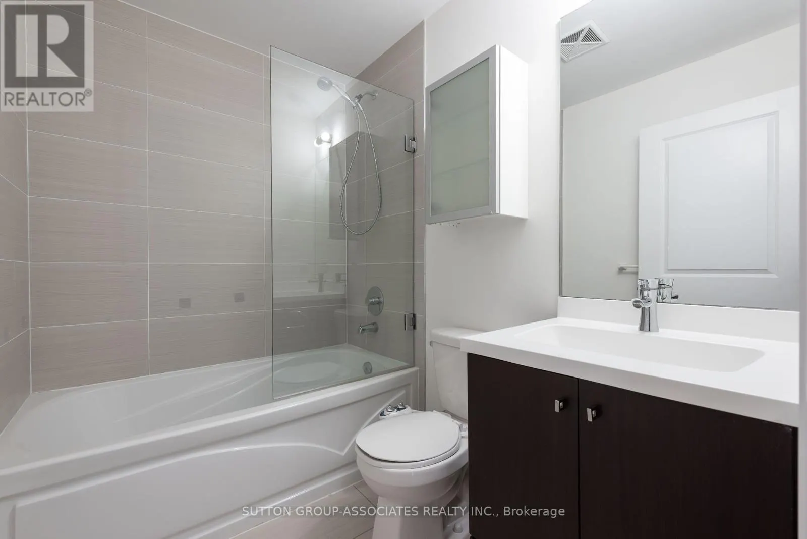 1502 - 530 ST. CLAIR AVENUE W