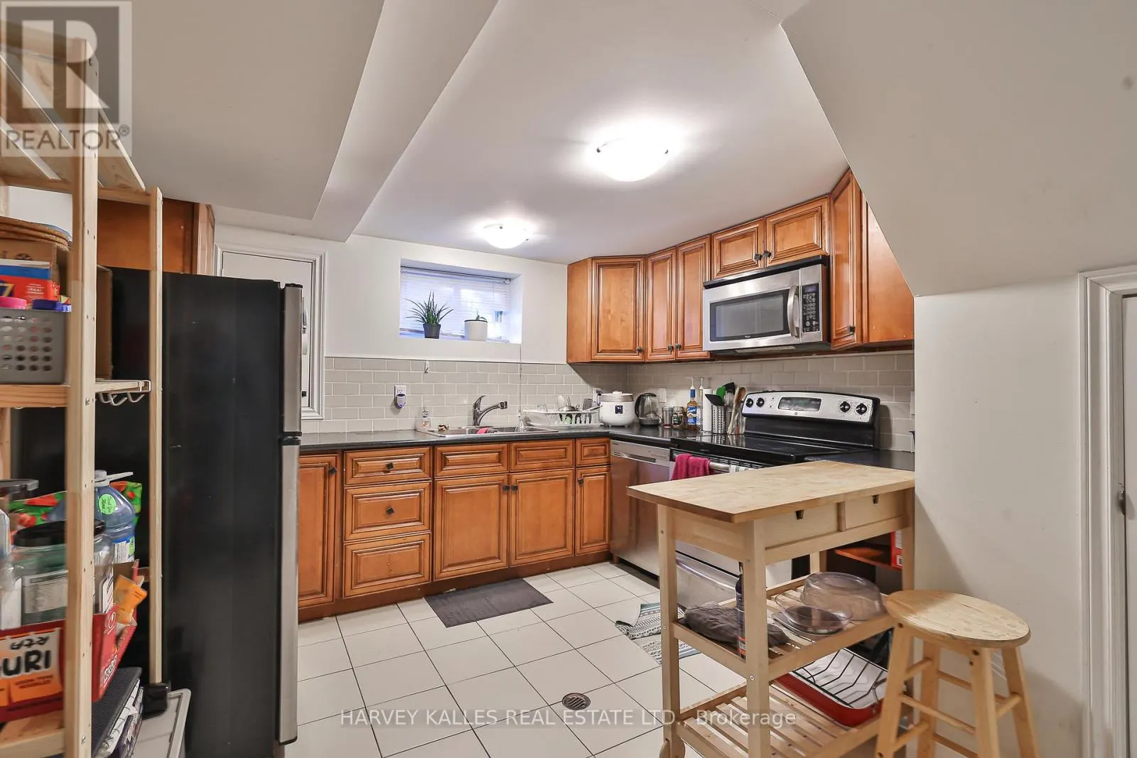 72 CRAIGMORE CRESCENT